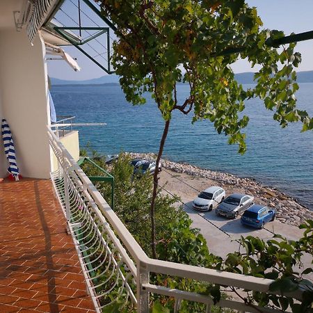 Apartments Sonja - By The Sea Zivogosce Bagian luar foto
