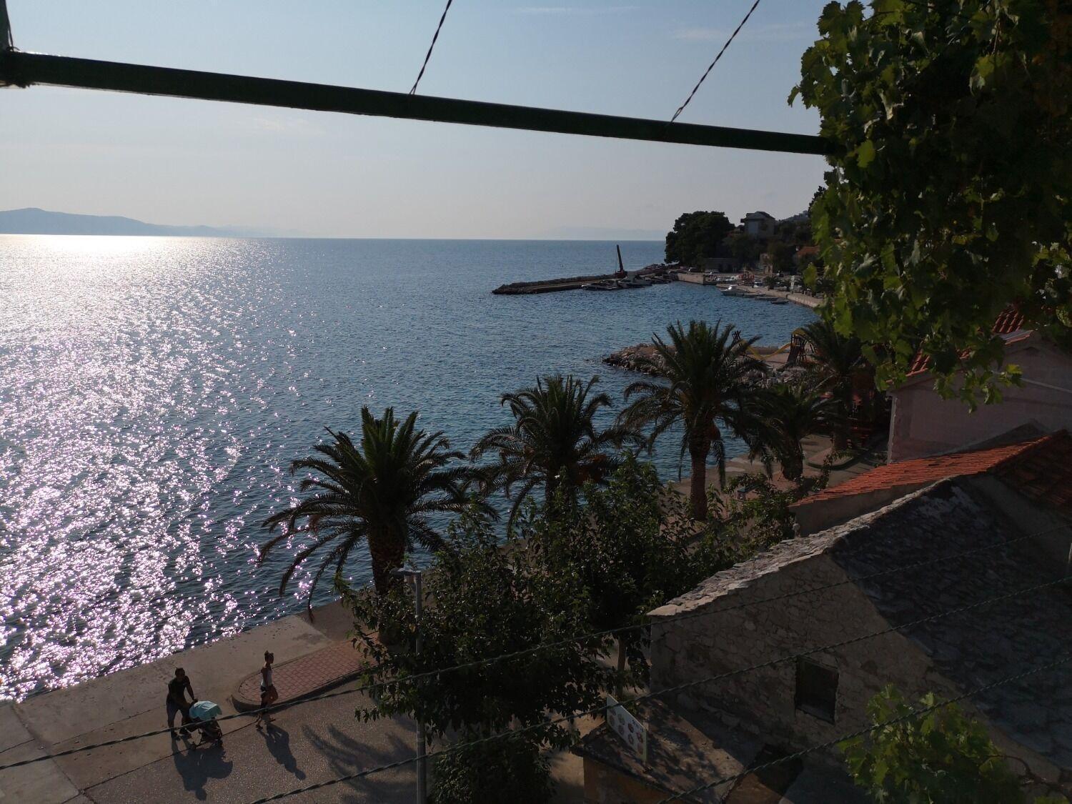 Apartments Sonja - By The Sea Zivogosce Bagian luar foto