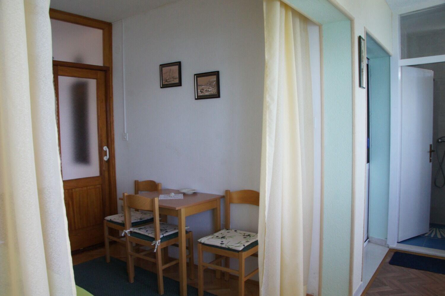 Apartments Sonja - By The Sea Zivogosce Bagian luar foto