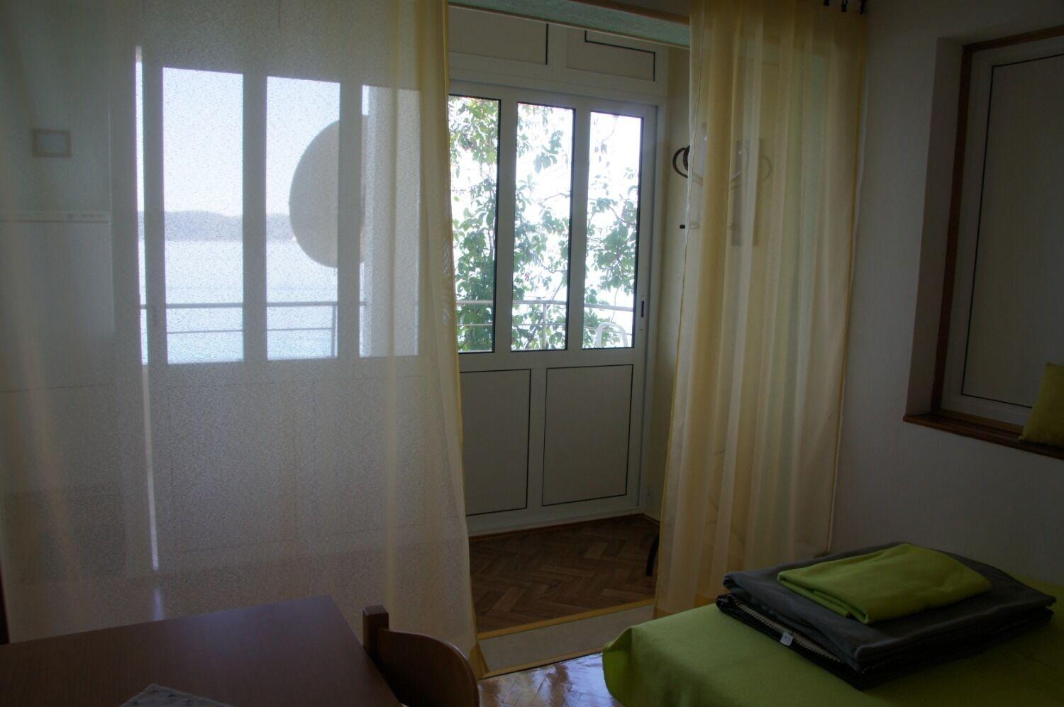Apartments Sonja - By The Sea Zivogosce Bagian luar foto